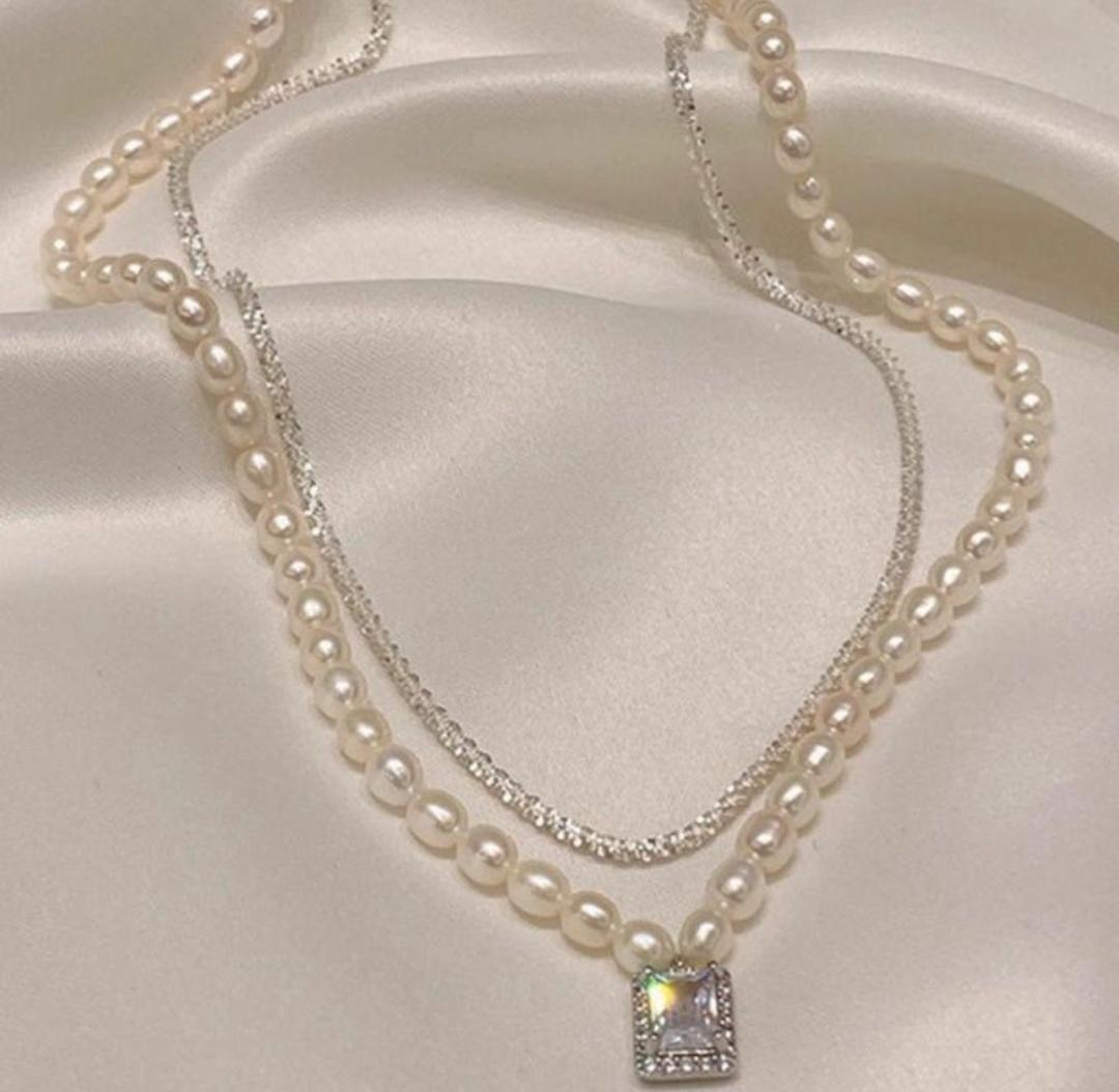 Pearl Square Pendant Necklace