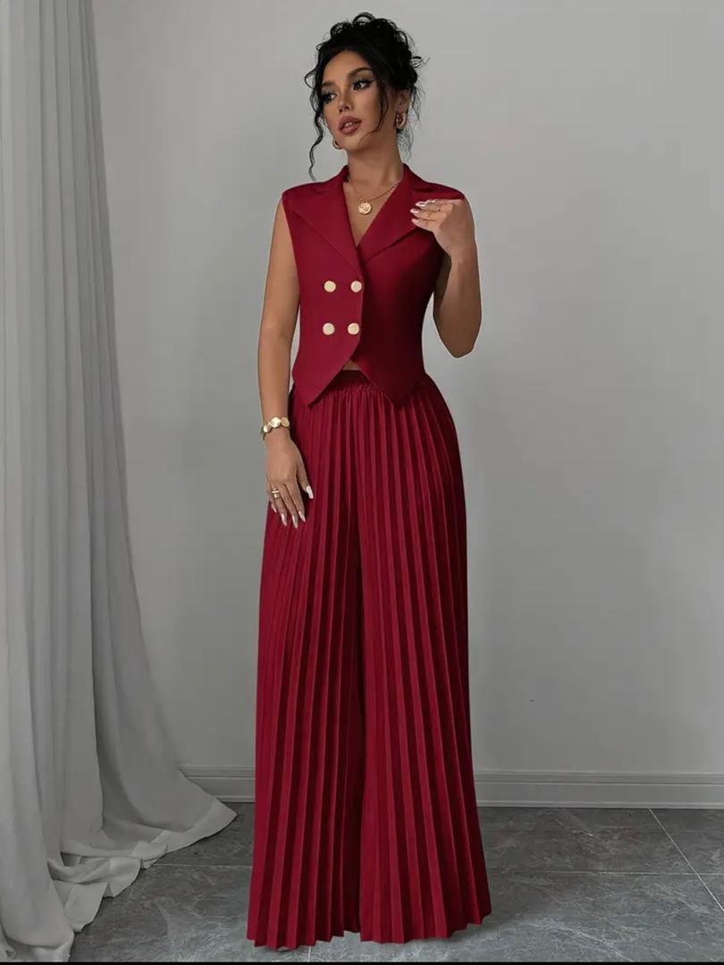 Sleeveless Two-Piece Pleated Pants and Top