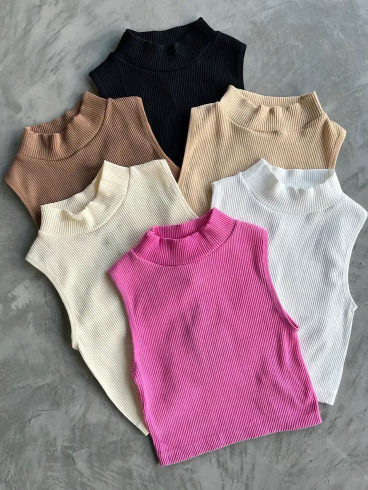 Sleeveless Mock-Neck Top Colour Set
